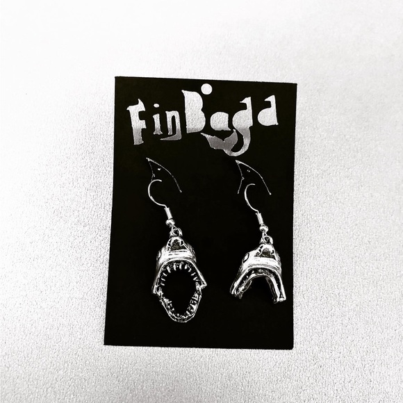Shark Earrings Dangle, Moveable Hinged Jaw - Picture 1 of 4